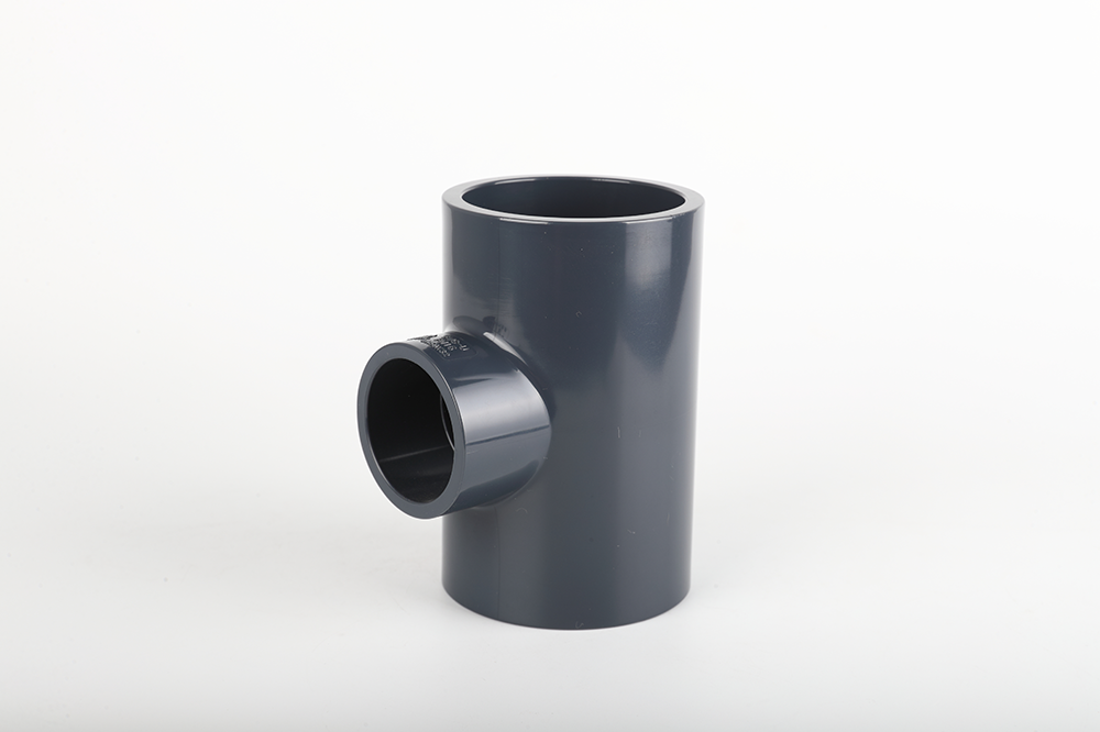 下花园异径三通